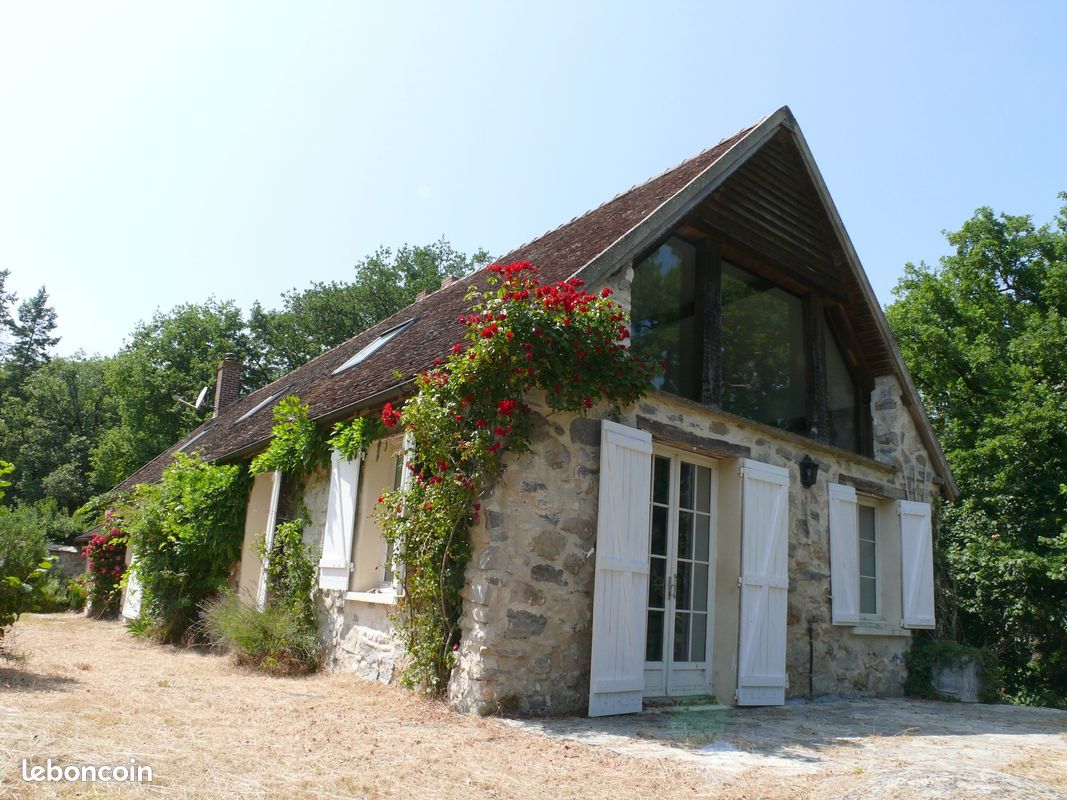 Maison 6 pièces 154 m² · à Mortefontaine · 154 m² · 1 840 €/mois