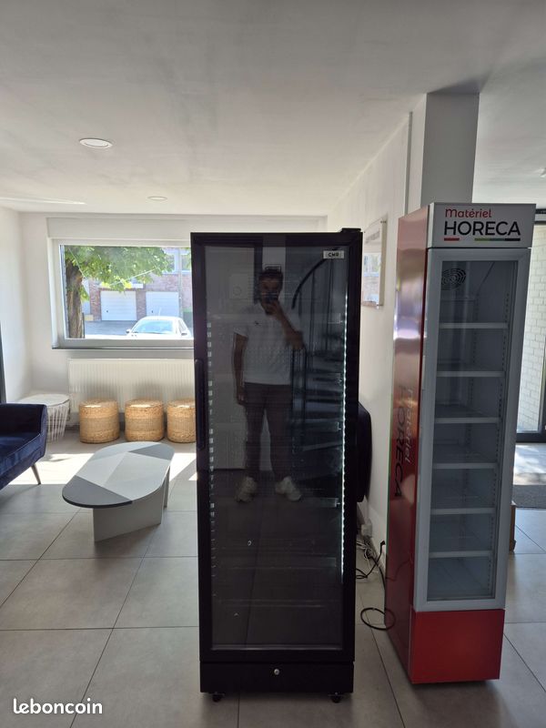 ✅NEUF Frigo Vitrine à Boissons 380 Litres Full Black – 1 Porte – Éclairage LED (image 1)