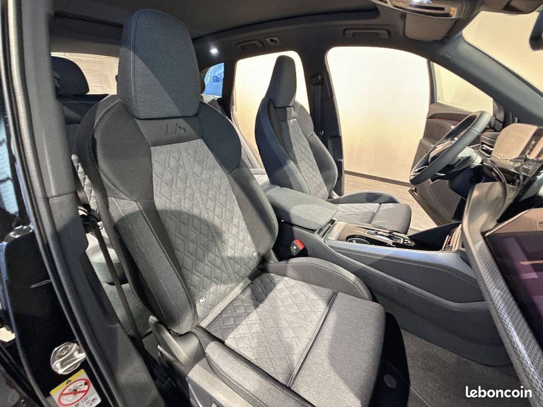 AUDI Q5 e-hybrid 299 ch S tronic 7 Quattro S line (image 23)