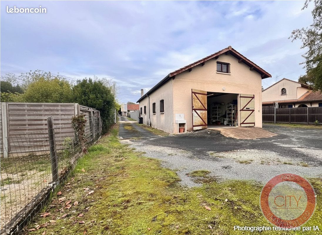 Maison 5 pièces 160 m² · à Saint-Médard-en-Jalles · 160 m² · 378 000 €