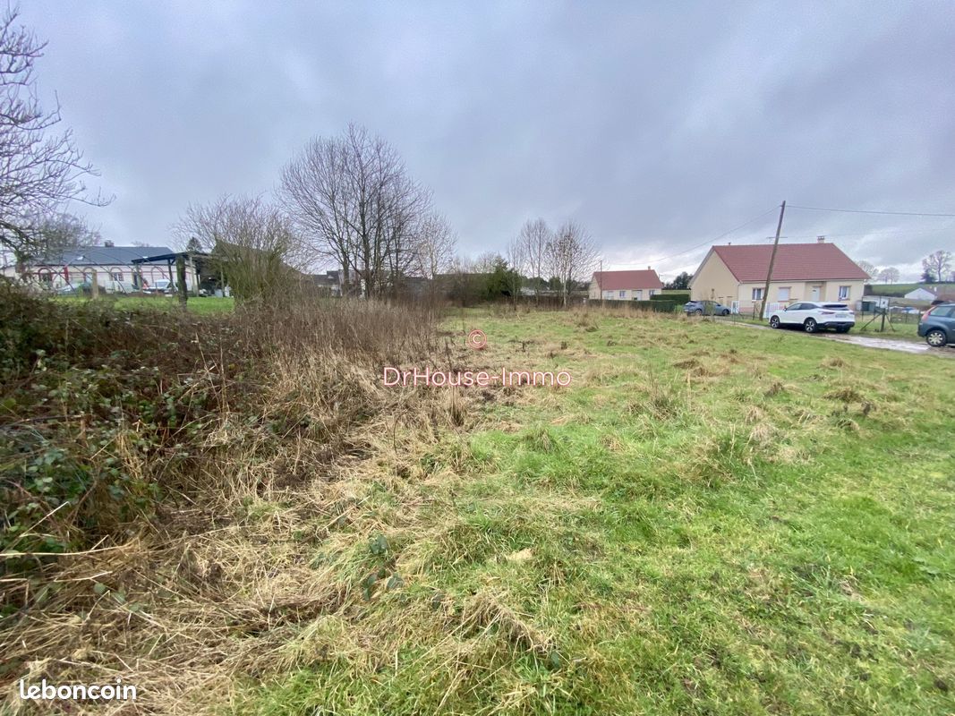 Terrain 1214 m² · à Sainte-Agathe-d'Aliermont · 1 214 m² · 29 000 €