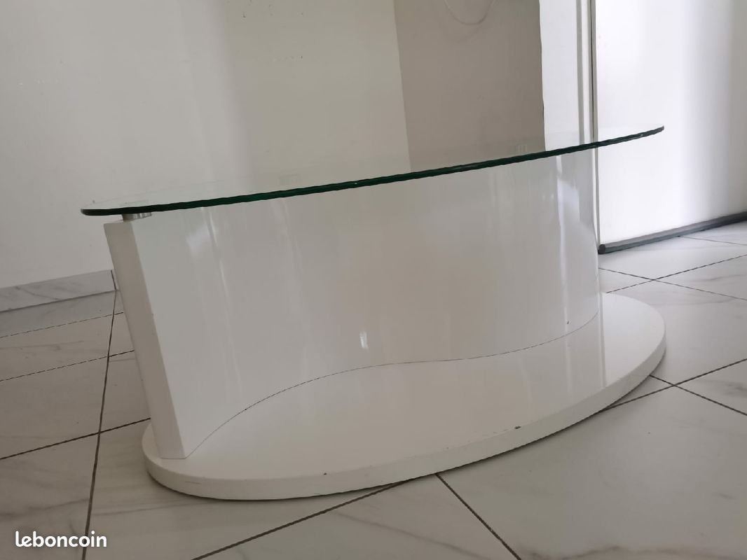 Table basse originale (image 2)