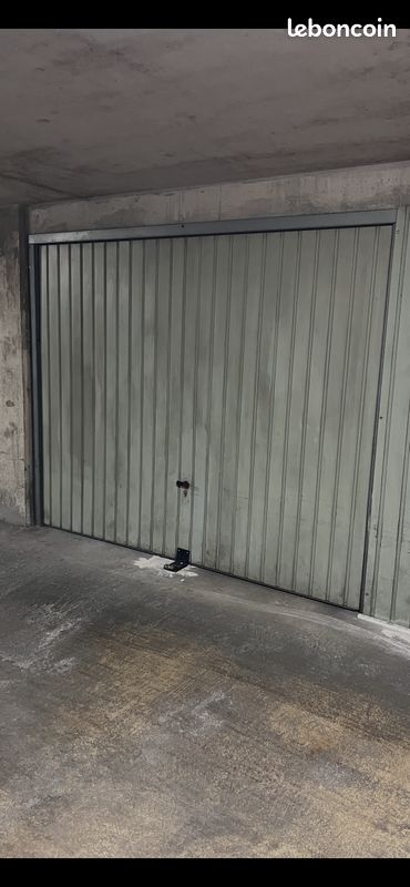 Vends garage box · à Montpellier · 22 000 €