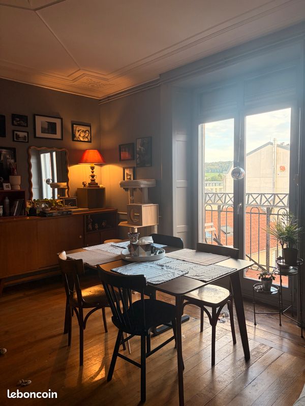 Appartement 4 pièce(s) 93 m²à louer Vesoul