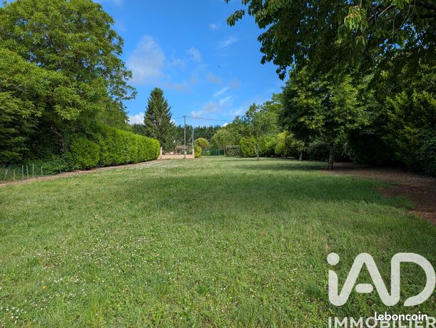Terrain 1130 m² Échallat