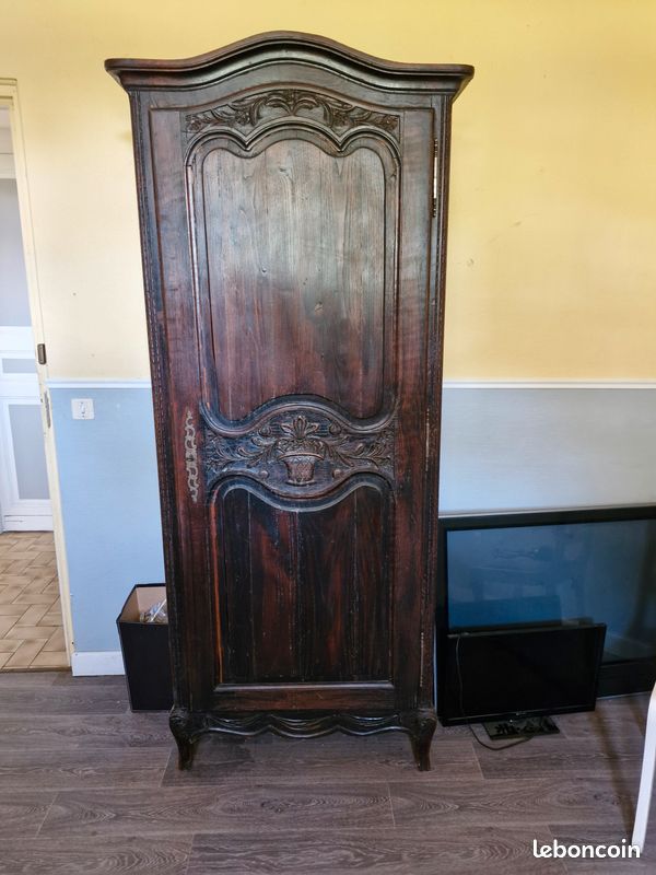 Armoire ancienne (image 1)