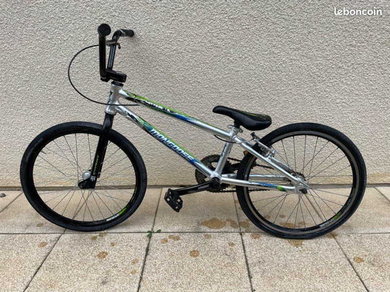BMX race Mongoose (image 1)