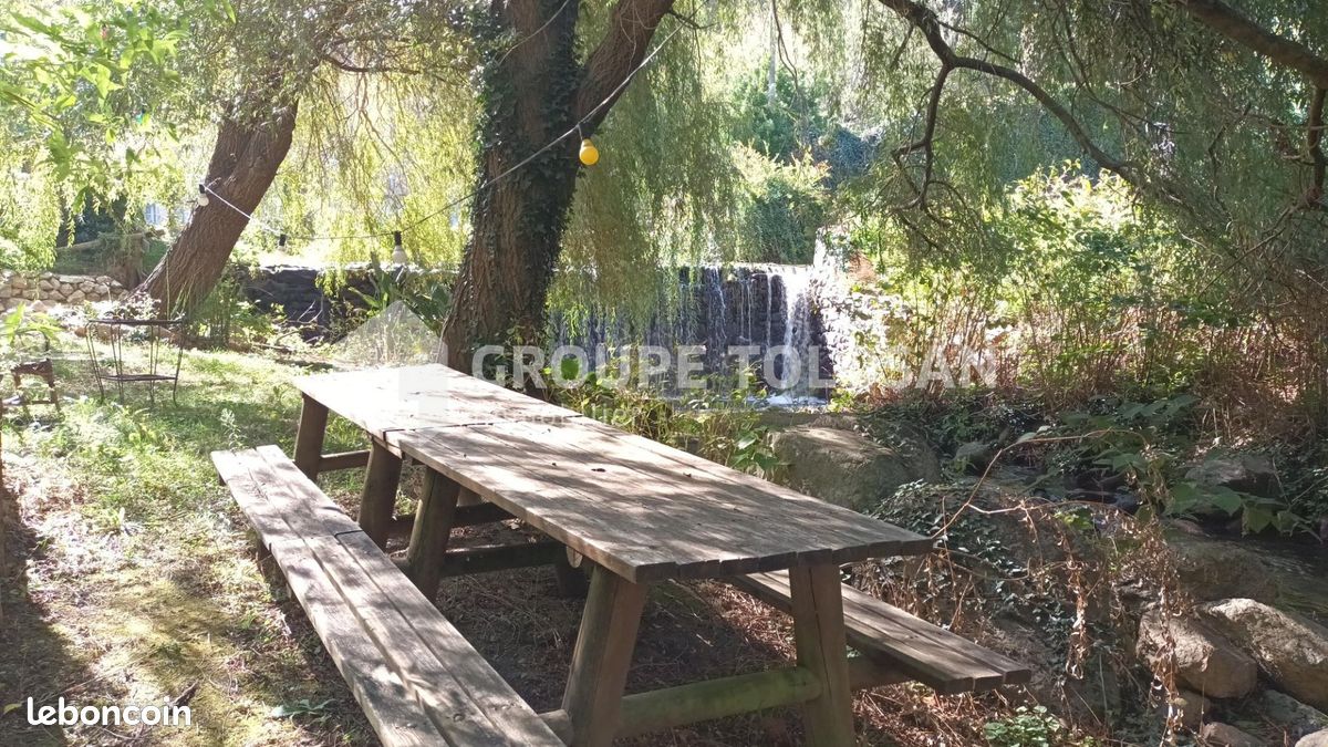 Maison 8 pièces 257 m² · à Revel · 257 m² · 295 000 €