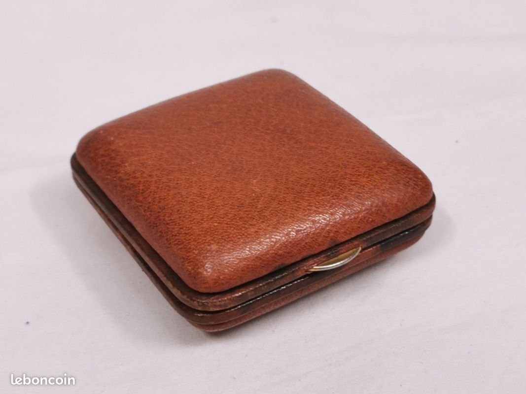 Réveil mécanique de Voyage , vintage JAZ de LUXE 11 jewels 8 jours Cuir marron (image 6)