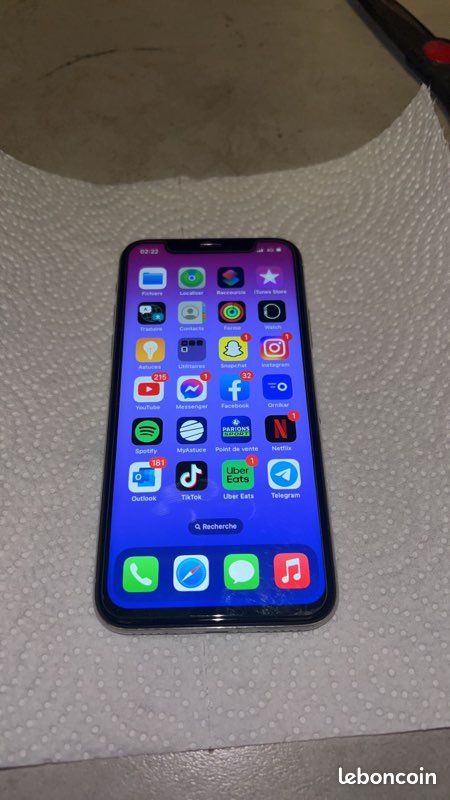 IPhone X (image 4)