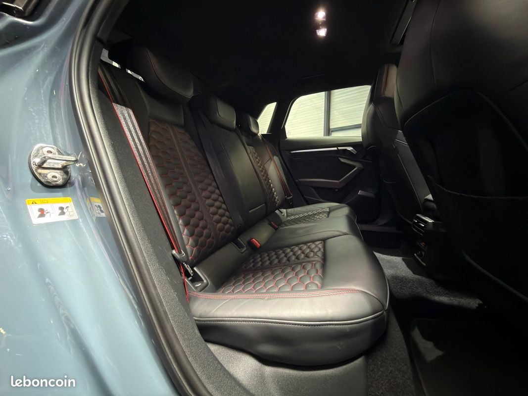 Audi RS3 III SPORTBACK 2.5 TFSI 400 QUATTRO S TRONIC FREINS CERAMIQUE - BANG&OLUFSEN - TOIT OUVRANT (image 18)