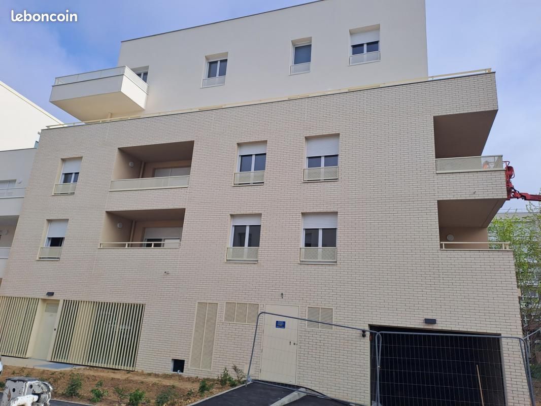 Appartement 2 pièces 46 m² · à Les Clayes-sous-Bois · 46 m² · 910 €