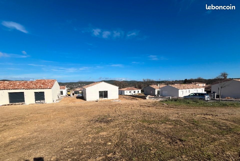 Terrain 414 m² Brignoles · 127 716 €
