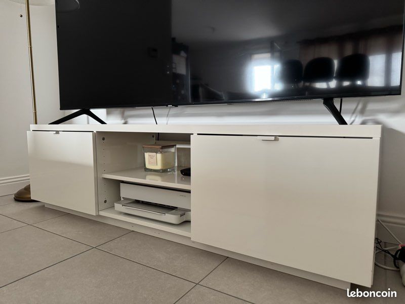 Meuble télé (image 1)