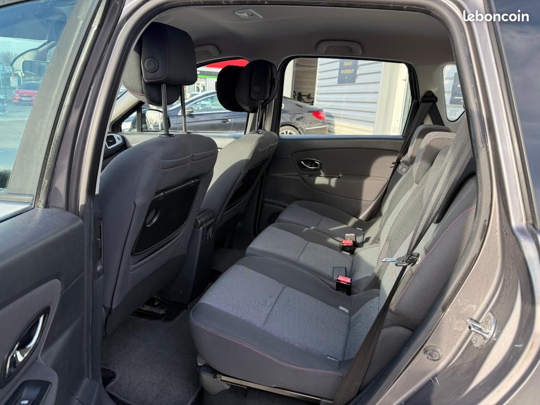 Renault Scénic III BUSINESS dCi 110 FAP eco2 (image 6)