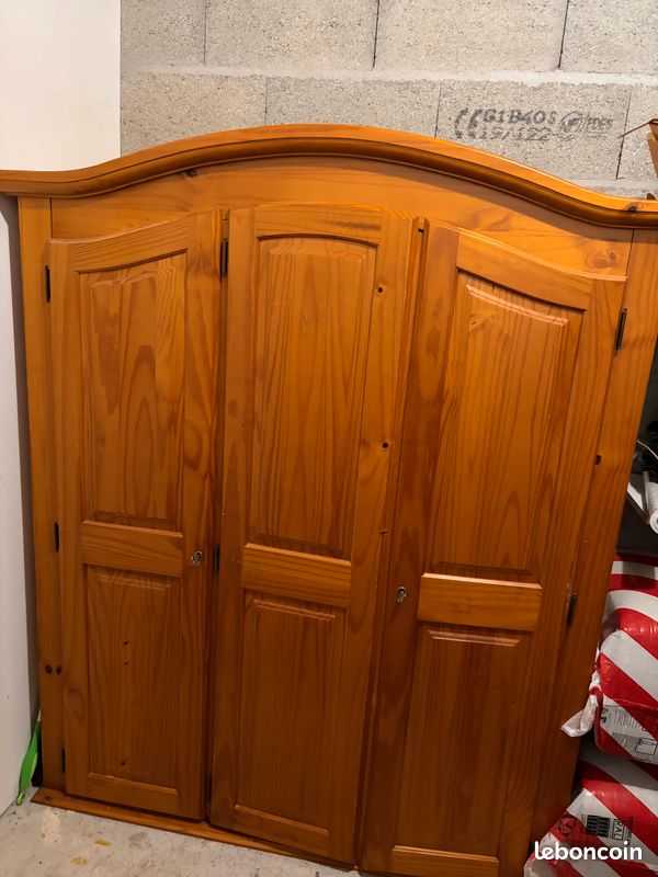 Armoire de rangement (image 1)