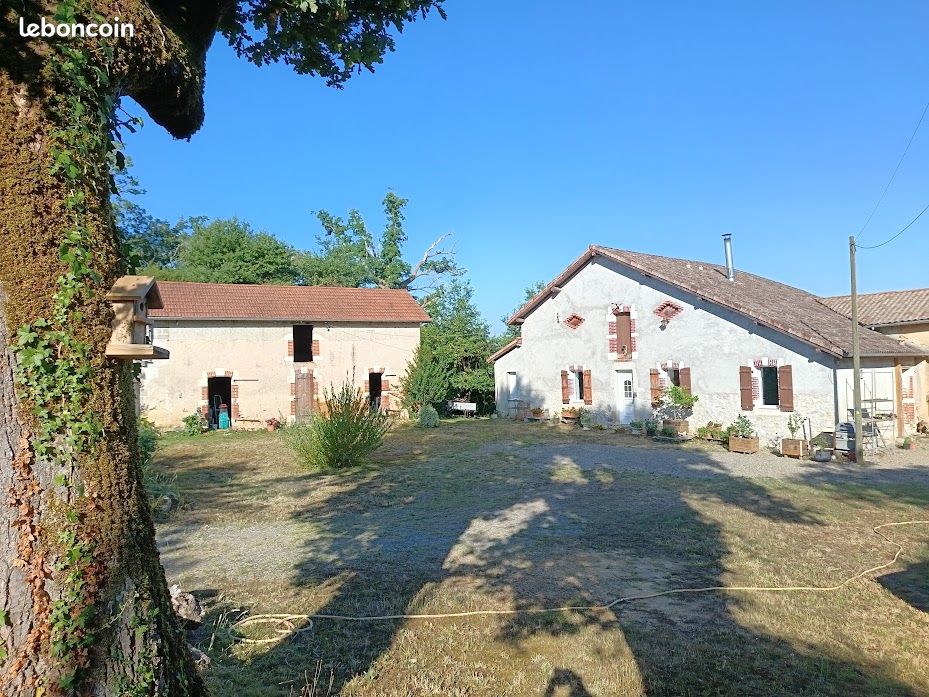 Maison 4 pièces 110 m² · à Sainte-Colombe · 110 m² · 260 000 €