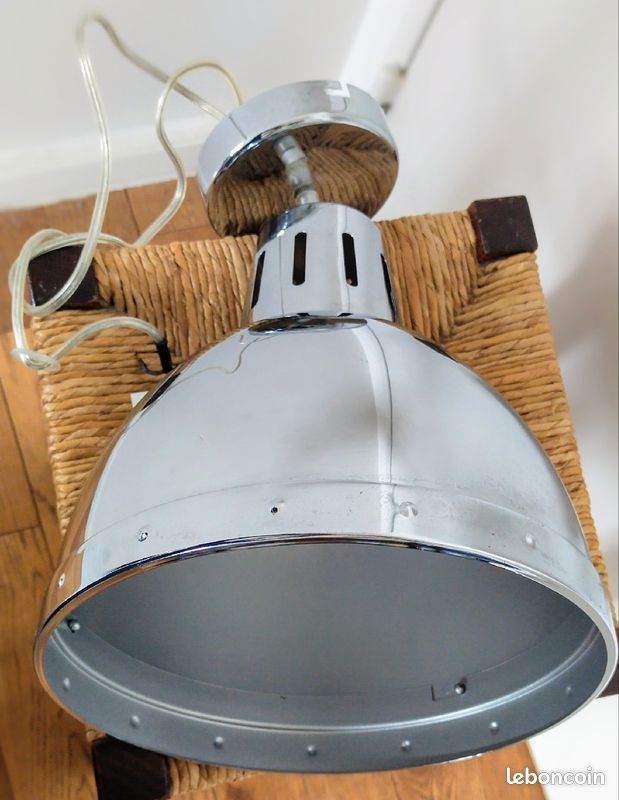 Luminaire suspension (image 3)