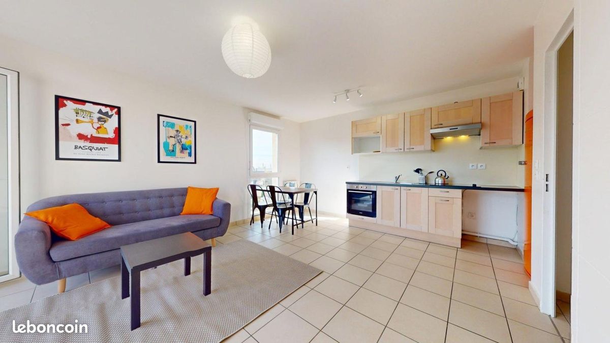 Appartement 3 pièces 60 m² · à Bron · 60 m² · 1 080 €/mois