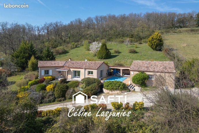 Propriété 9 pièces 205 m²