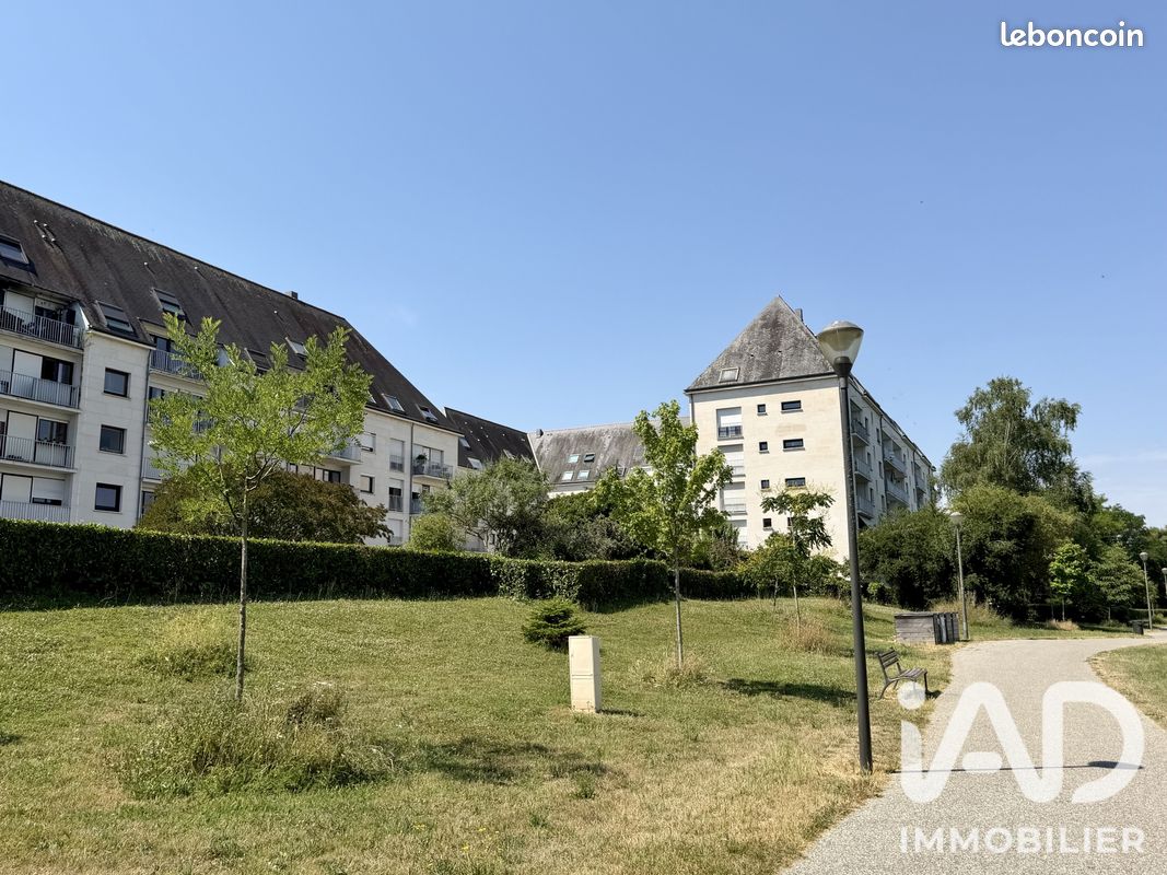 Appartement 5 pièces 97 m² · à Tours · 97 m² · 165 000 €