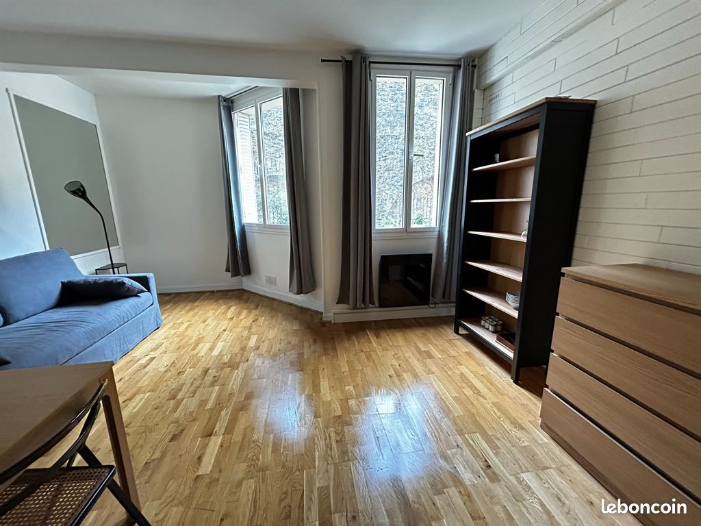 Appartement 1 pièce 26 m² · à Paris · 26 m² · 315 000 €