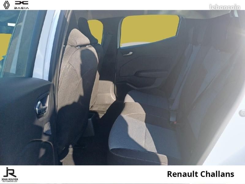Renault Clio 1.5 dCi 100ch Evolution - 25 (image 4)