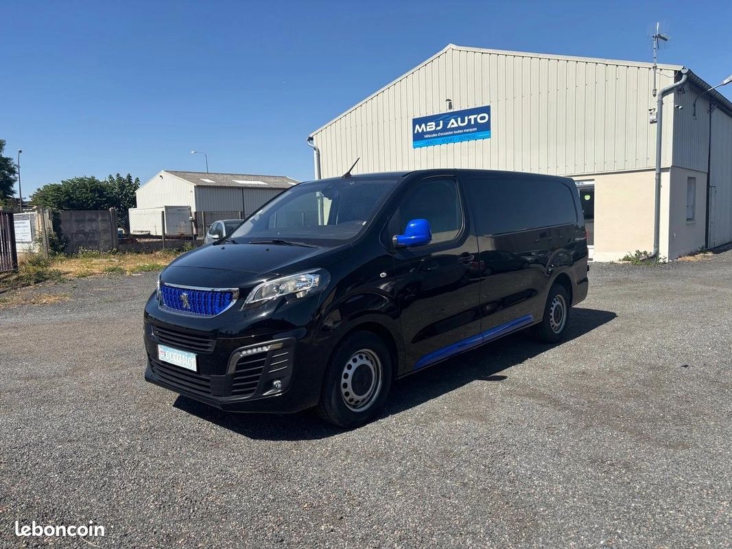 Peugeot Expert 2.0 HDi 180cv - Boite Automatique - 2019 (image 1)