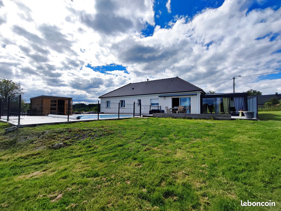 Maison 5 pièces 126 m² · à Saint-Exupéry-les-Roches · 126 m² · 267 500 €