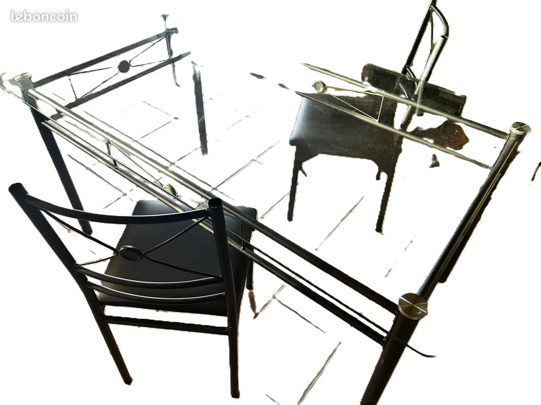 Table en verre URGENT (3 chaises offertes) 150X90X75 => 55 euros (image 2)