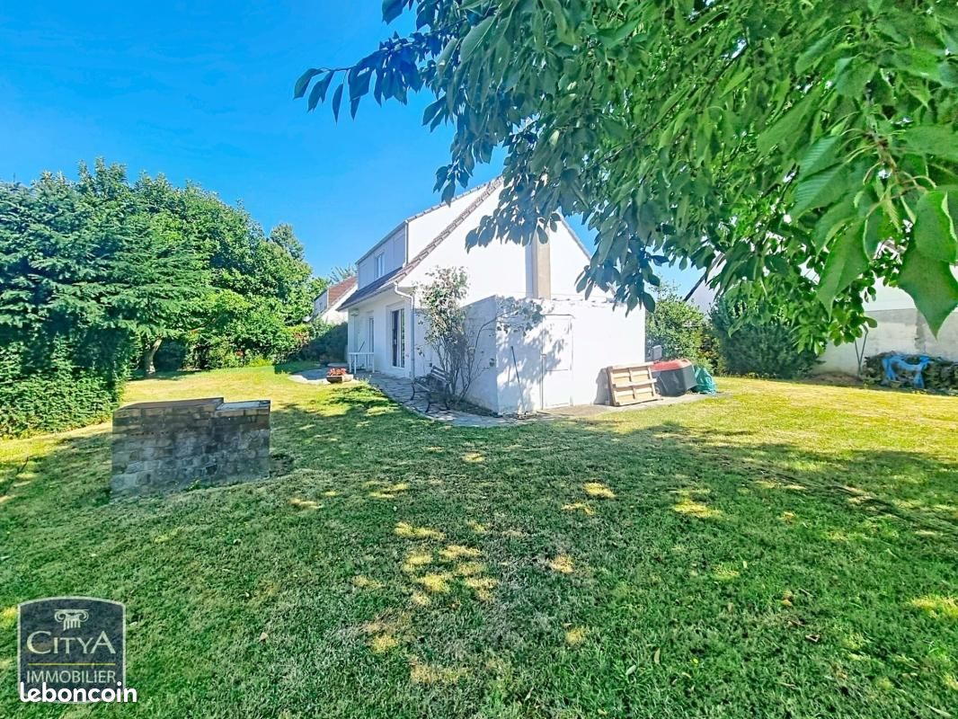 Maison 5 pièces 100 m² · à Attiches · 100 m² · 315 000 €