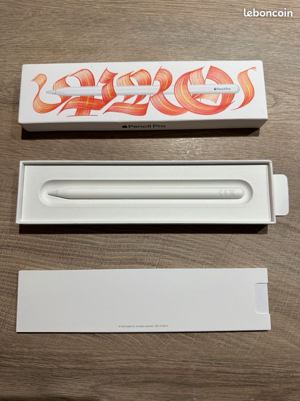 Apple Pencil Pro (image 1)