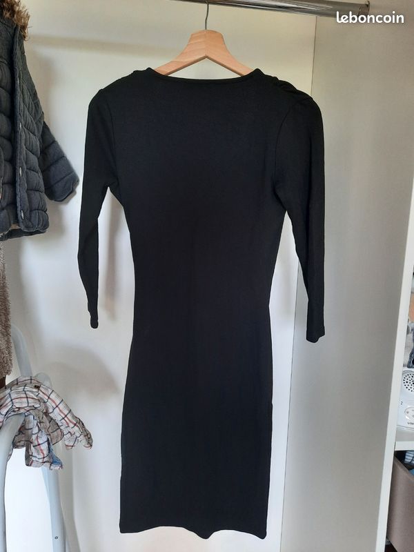 Robe noire S (image 2)