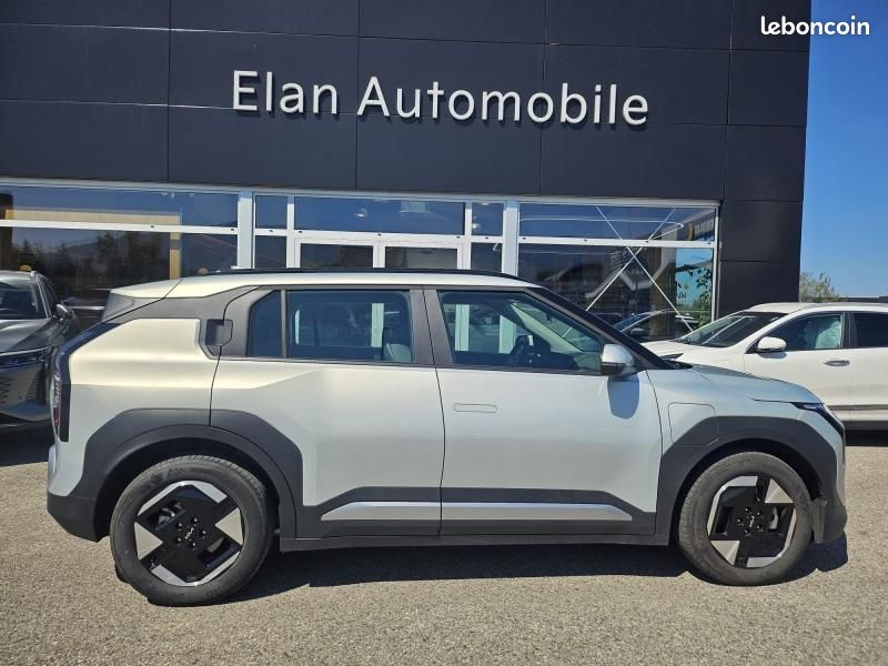Kia EV3 204ch 58,3kWh 2025 (image 1)