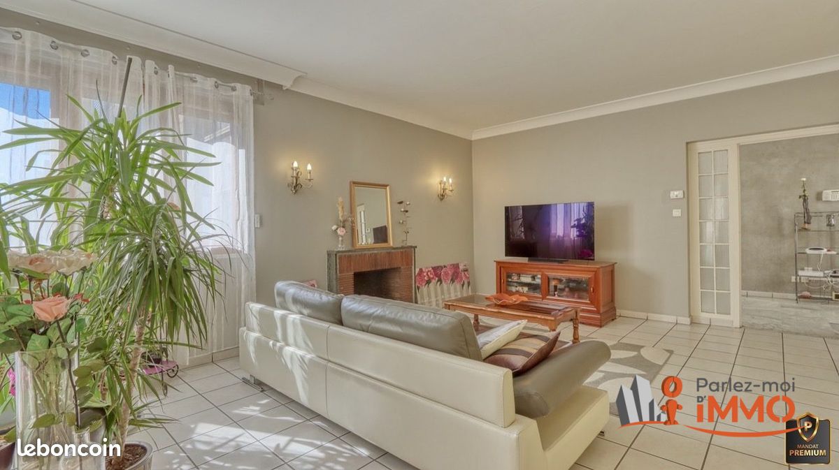 Maison 6 pièces 133 m² · à Saint-Étienne · 133 m² · 211 000 €