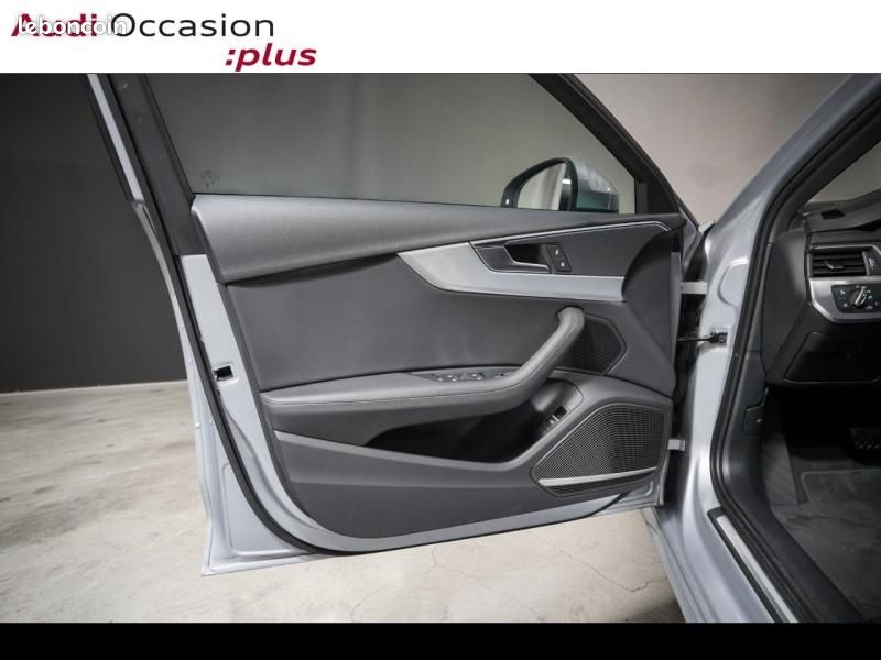 Audi A4 Avant 35 TFSI 150ch Avus S tronic 7 (image 16)