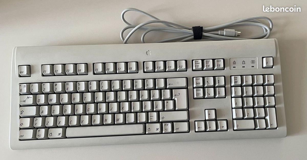 Clavier Apple ADB Vintage QWERTY USA/GB - Câble Intégré - Occasion Pour Collectionneurs