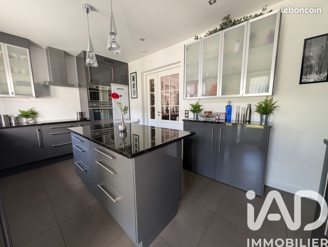 Maison 6 pièces 130 m² (image 3)