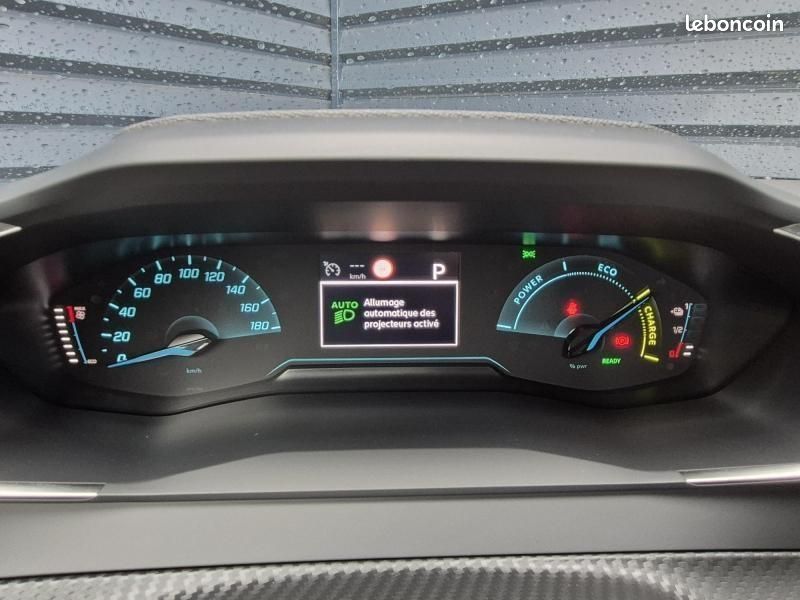 Peugeot 208 e-208 136ch Active Pack (image 23)