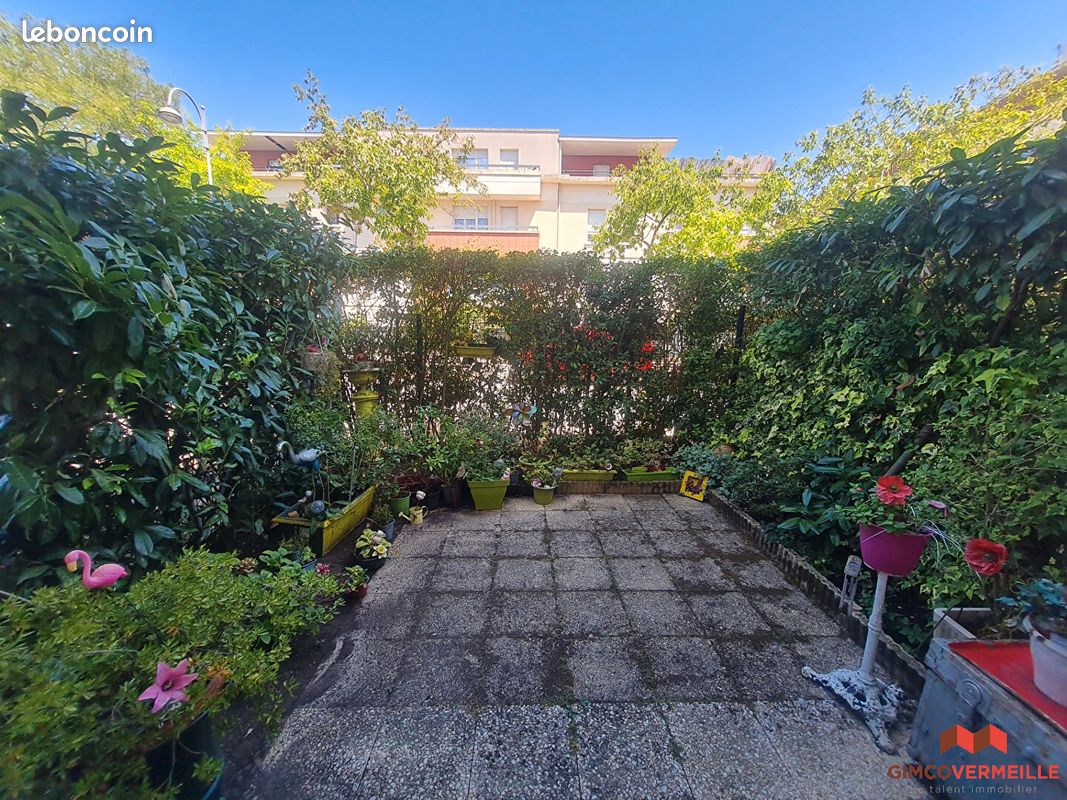 Appartement 2 pièces 41 m² · à Carrières-sous-Poissy · 41 m² · 127 000 €