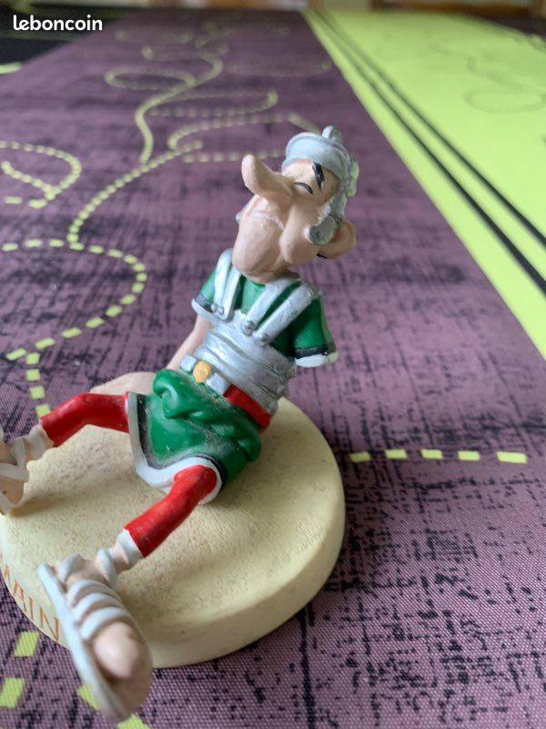 Figurine Astérix SOLDAT ROMAIN plastoy 2000 (image 4)