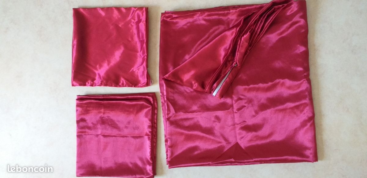Housse de couette + 2 taies d oreiller (image 1)