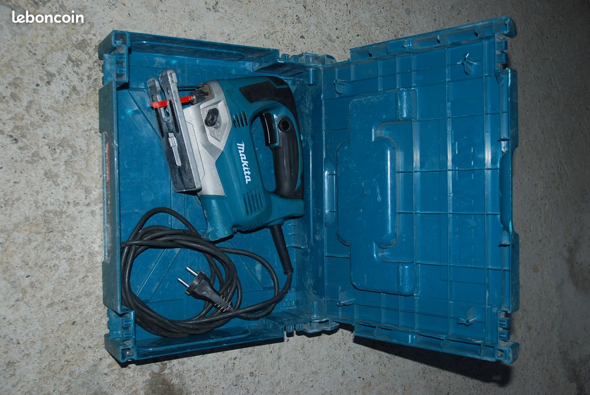 Scie Sauteuse Makita JV0600J 650W - Pendulaire 4 Positions - Coffret Makpac - Puissante Et Précise