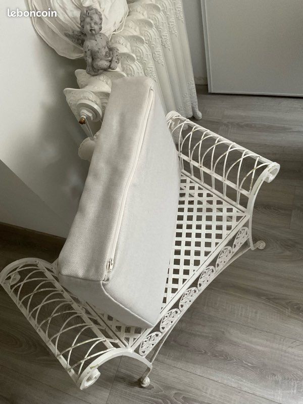 Banc ou repose pieds (image 2)