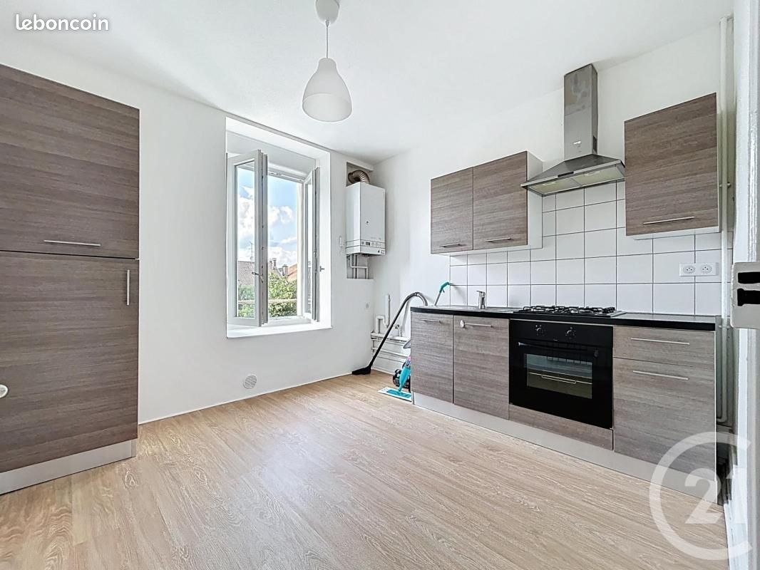 Appartement 2 pièces 40 m² · à Belfort · 40 m² · 490 €