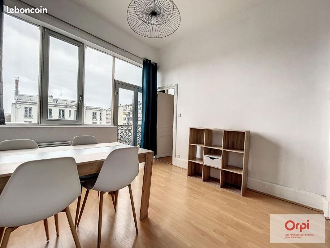 Appartement 2 pièces 54 m² · à Montluçon · 54 m² · 474 €