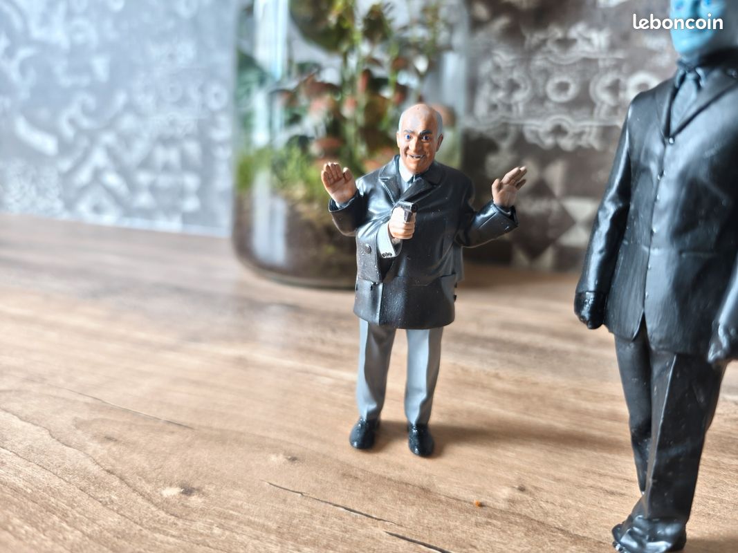 Figurines Fantômas set résine (image 3)