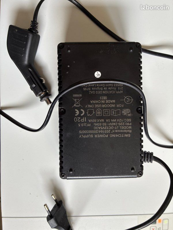 Adaptateur Prise Européenne RVFM – Noir, Pratique Pour Voyager