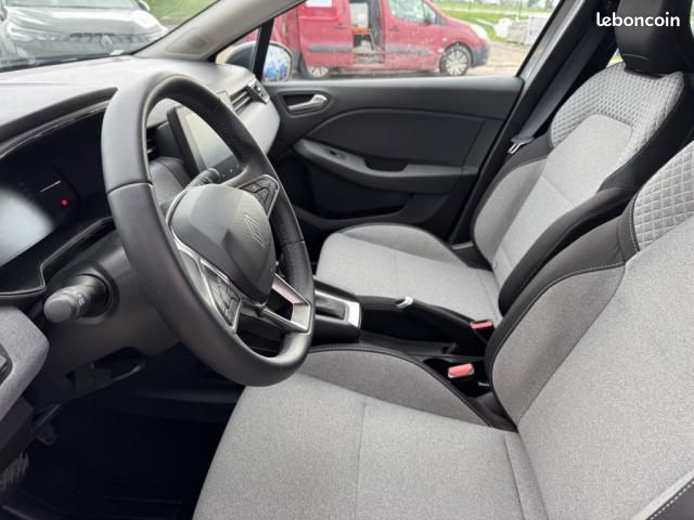 Renault Clio V E-Tech hybride complet 145 ch GSR2 Evolution (image 14)