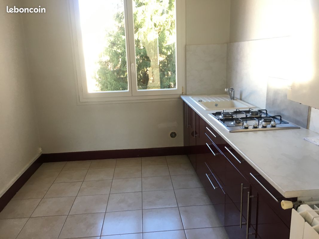 Appartement 2 pièces 48 m² · à Besançon · 48 m² · 579 €